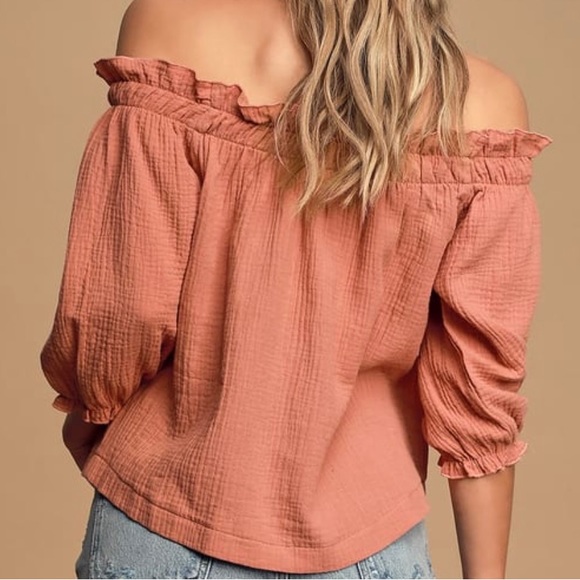OFF THE SHOULDER RUFFLE BLOUSE - Picture 2 of 3